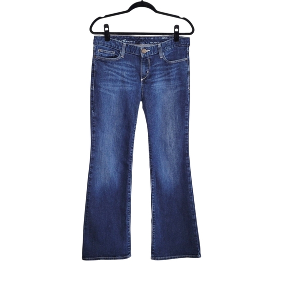 Eddie Bauer Women's Curvy Bootcut Dark Wash Low Rise Jeans Size 8 Short 31x28 - Picture 1 of 10
